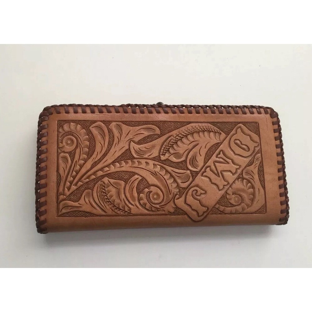 Vintage 70s Ladies Kiss Checkbook wallet tooled Leather Clutch - Picture 2 of 8